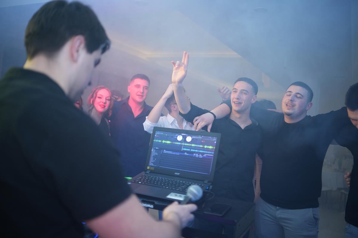 dj_vencanje_proslava_zurka (12)